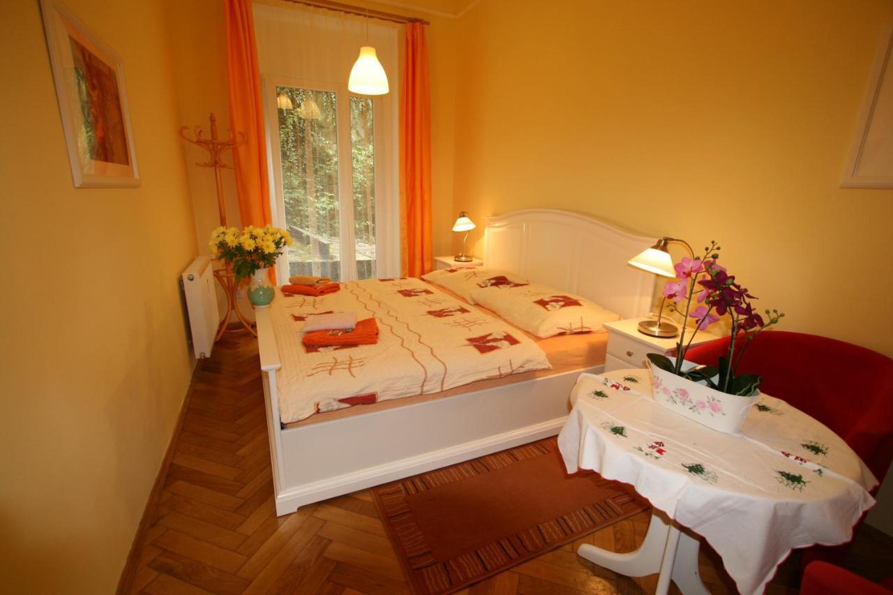 Apartment No. 12 Trziste 29 Karlovy Vary Dış mekan fotoğraf